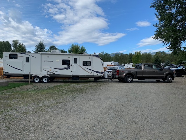 PRICE REDUCED 179,900
Welcome to your new relaxing life! Lake view lot with Fully fenced yard, Gazebo and Deck. Boat and/or 2011  31.5’ trailer w/ outdoor kitchen and 2 slides can be purchased sep. This property is one of a kind, a MUST see, 5