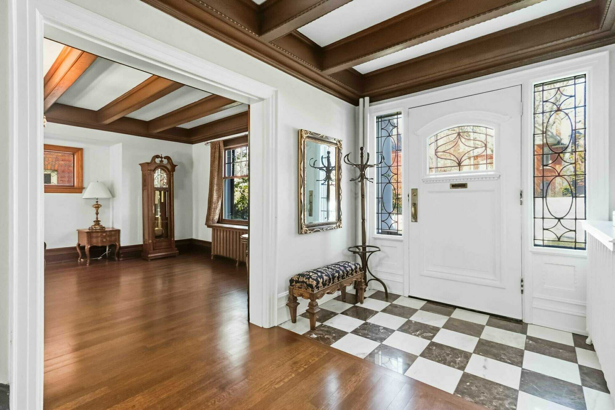 Exquisite Georgian Revival Residence on Coveted Nanton Avenue, Rosedale 5