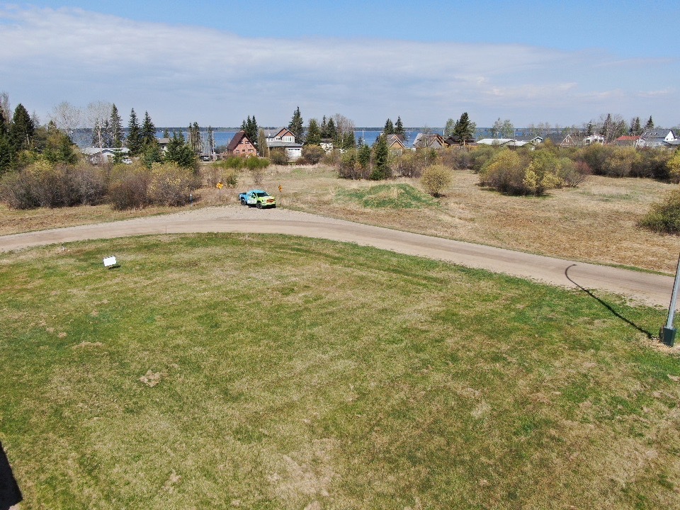 Your Turtle Lake Retreat Awaits – Corner Lot at Turtle Lake View 4