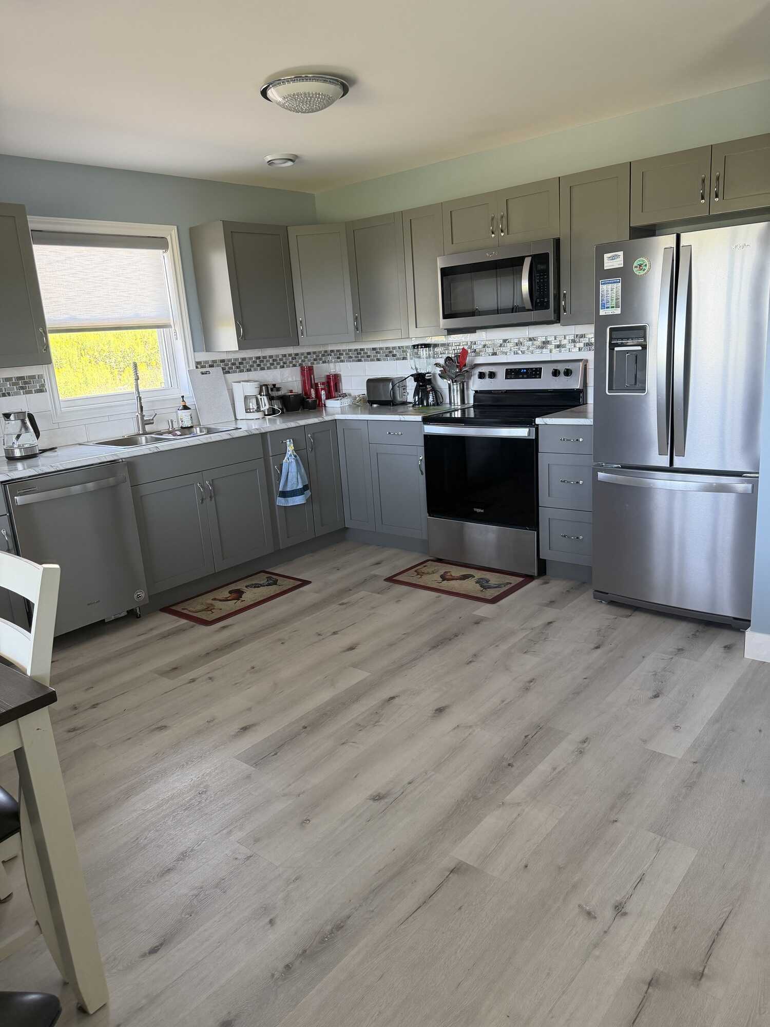 Mira Bay - Beautiful 4.5 year old house 4