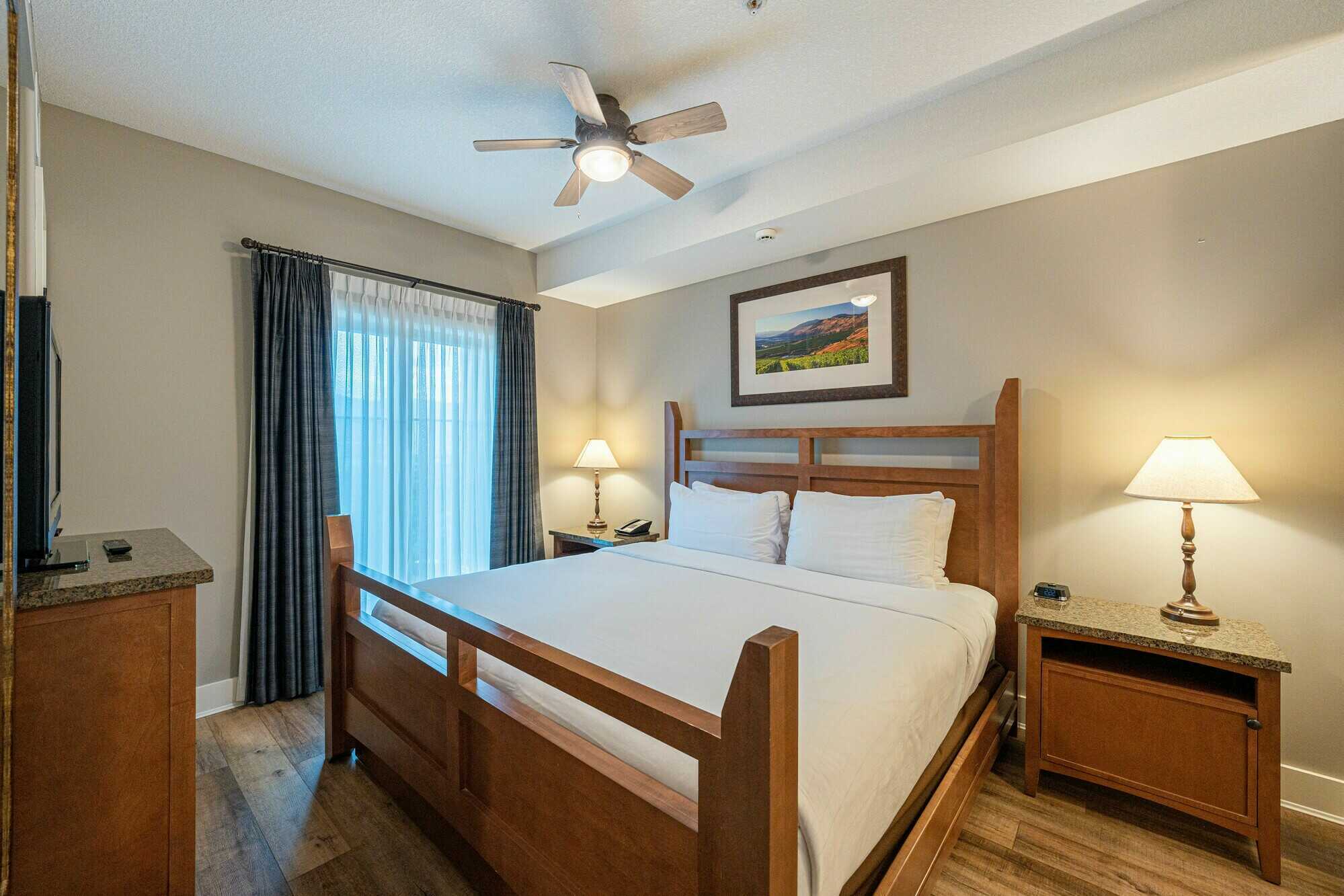 Lake View + 100% Ownership – Spirit Ridge Resort, Osoyoos. 4