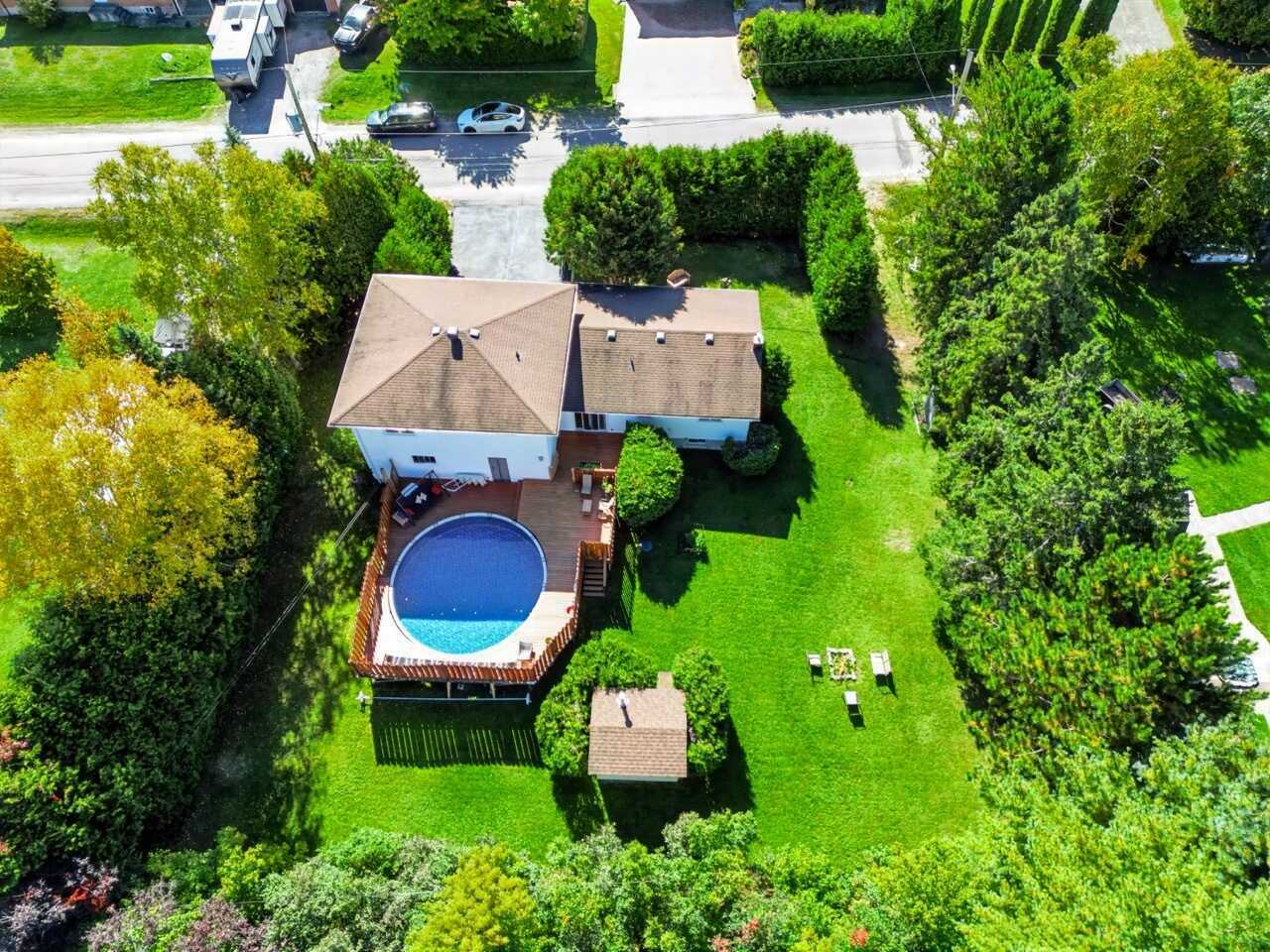 Big Home, Big Yard, Big Potential – Blezard Valley! 4