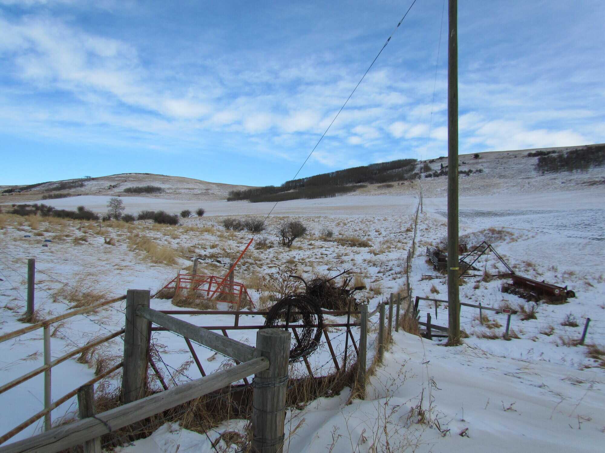 Acreage in the Porcupine Hills 3