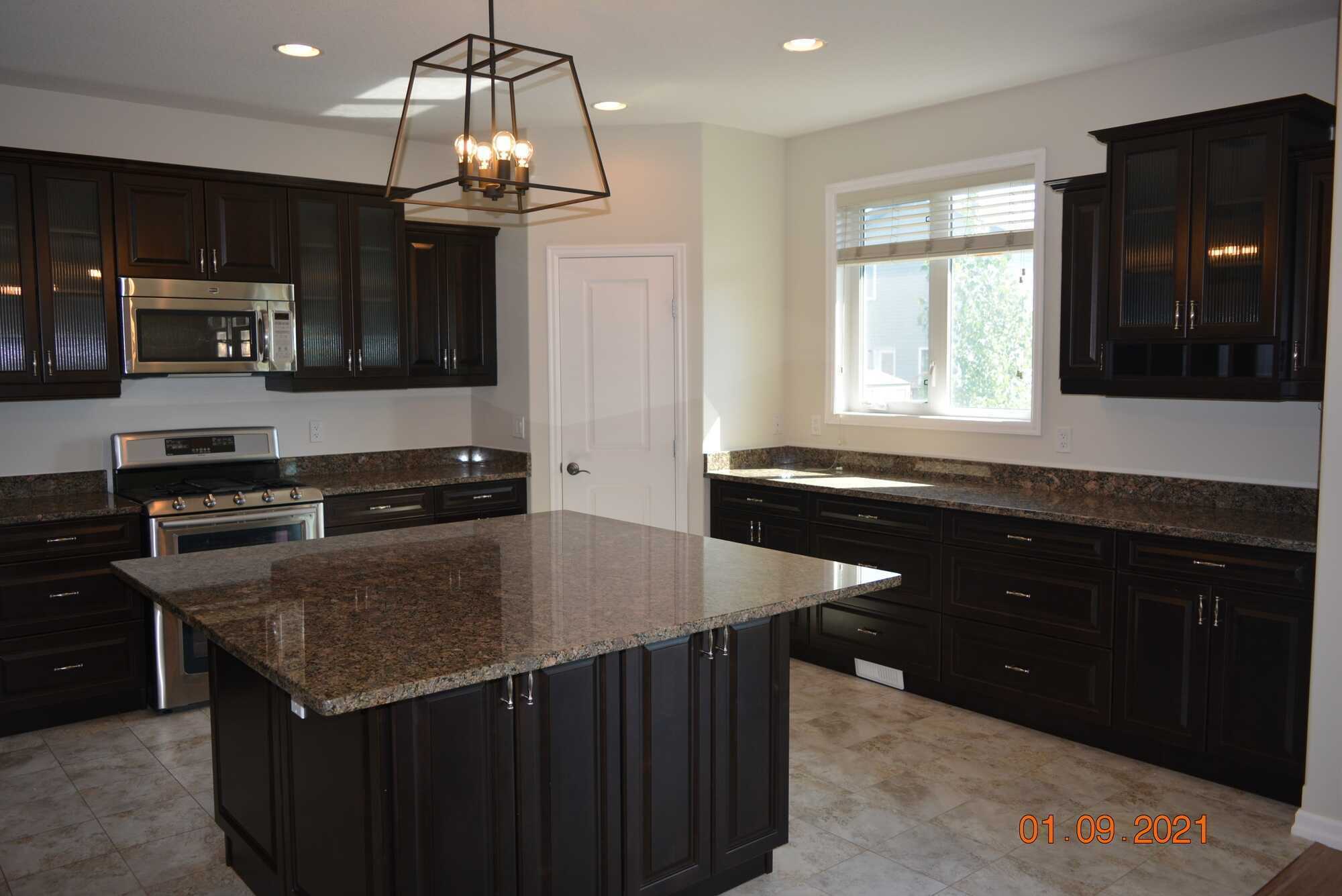 This massive bright and open 2,000 sq.ft. raised bungalow is in a quiet well-established cul-de-sac in a new neighbourhood and is very close to the hospital, schools, medical and dental clinics, restaurants and shopping. 4