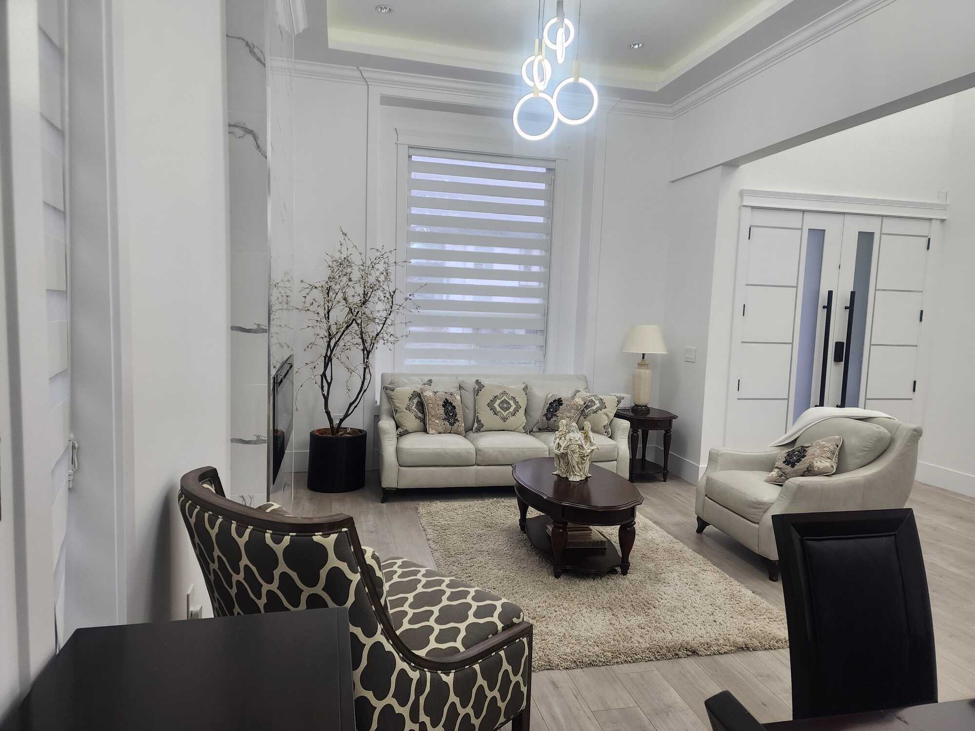 Luxury Home For Sale 3
