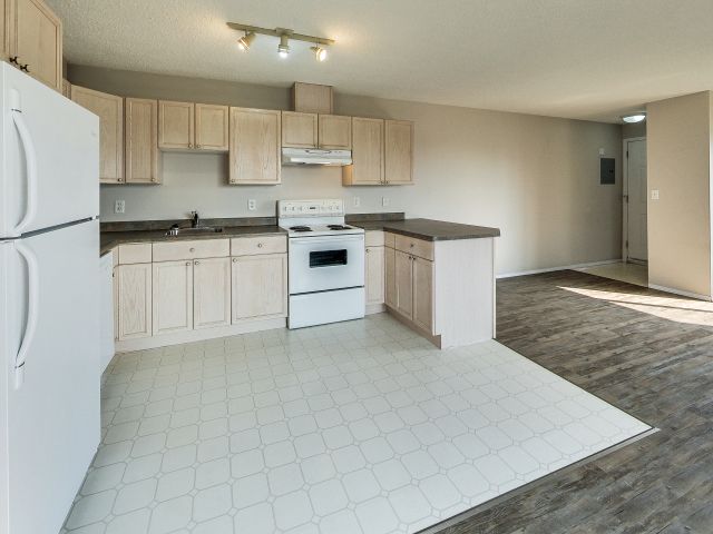 106 McLeod Ave, Spruce Grove 5