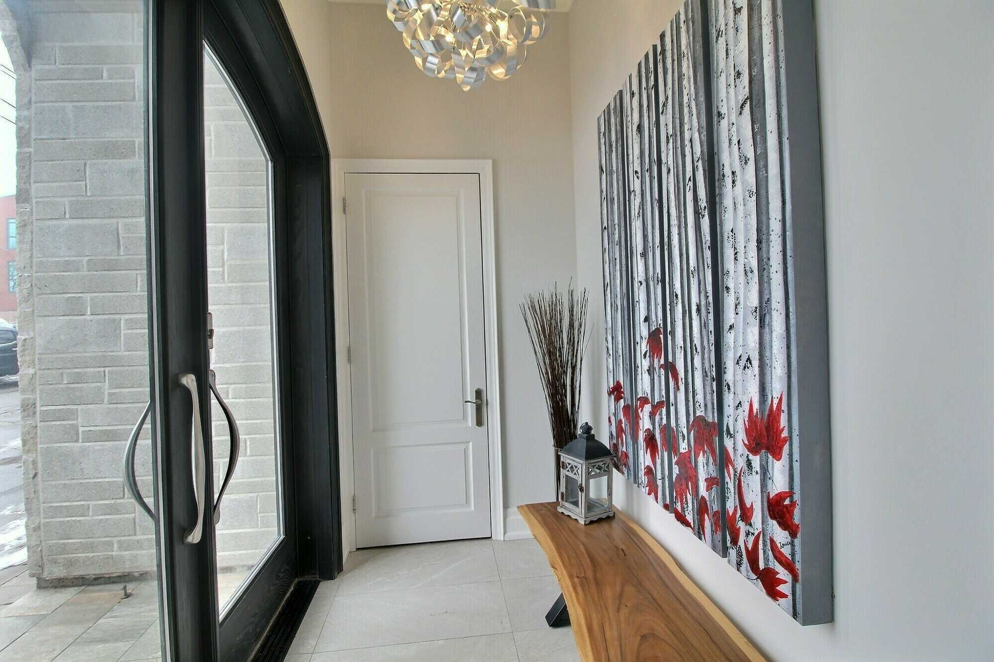 Outstanding income or development opportunity! Mixed use freestanding building in heart of downtown Stouffville. 2