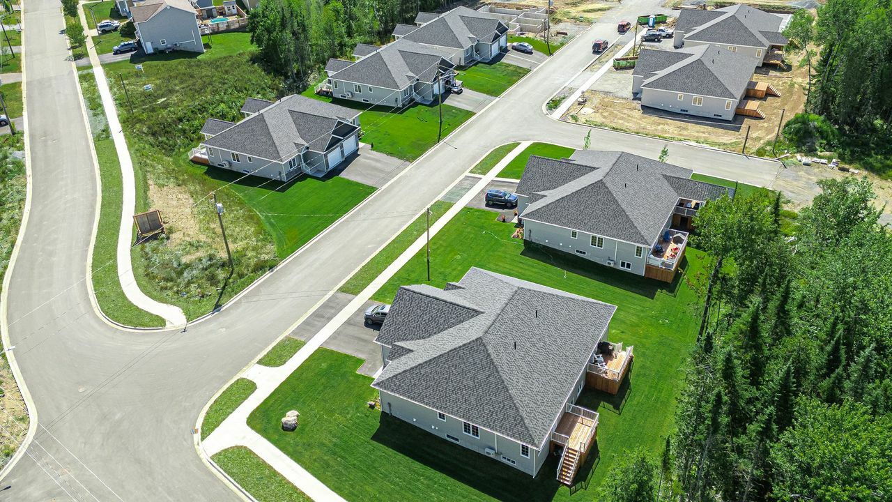 Welcome to The Village at Brookside West, an exclusive, under-construction community designed for those seeking high-quality living in a tranquil setting in the city. 3