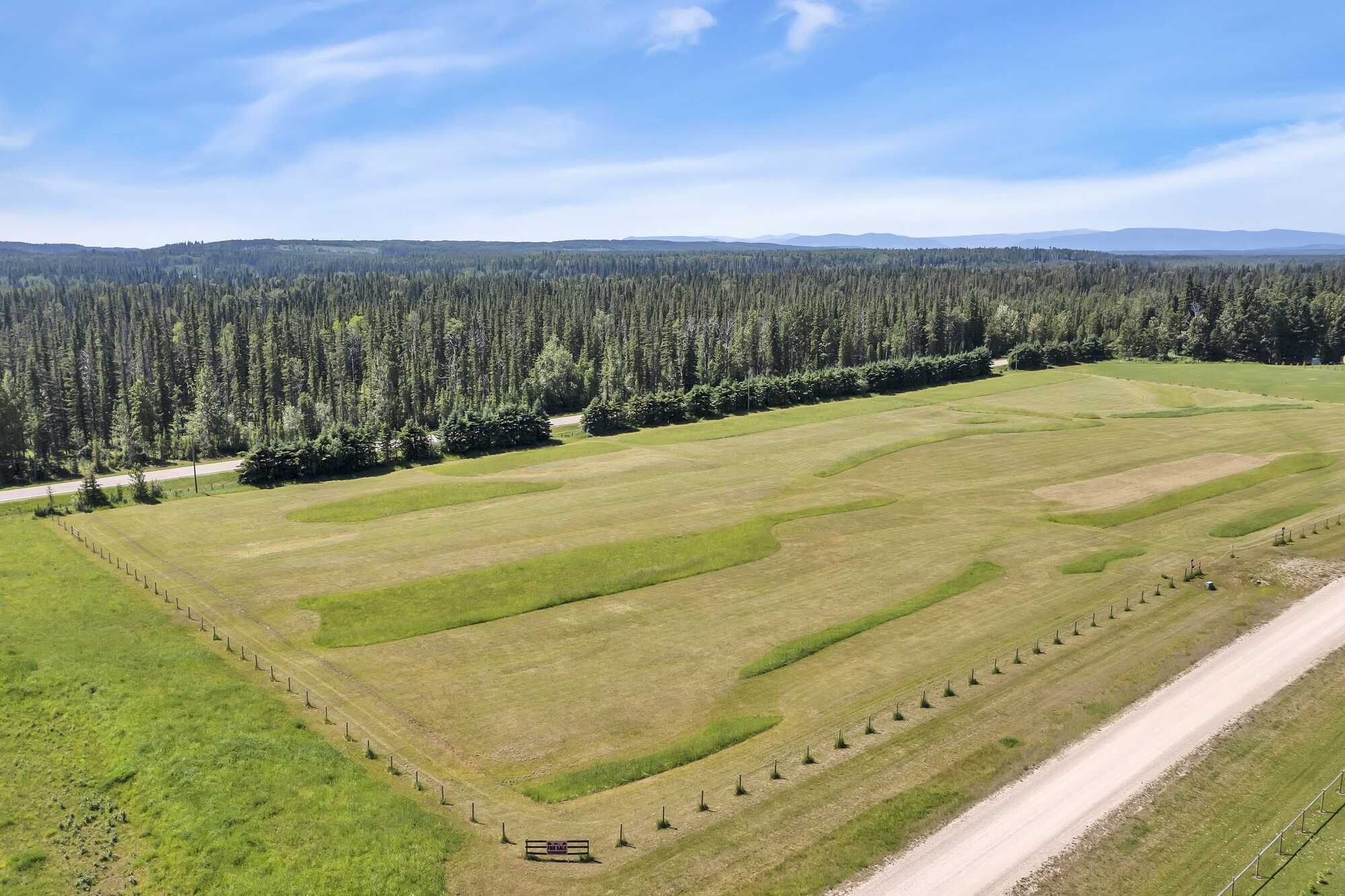 The Perfect Spot for your West Country Acreage! The largest Remaining Lot in West Country Estates 2