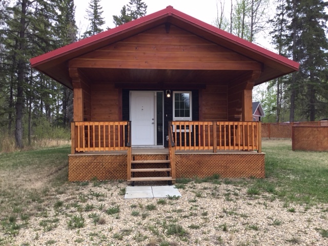 Stacked timber block Cameo Home 3