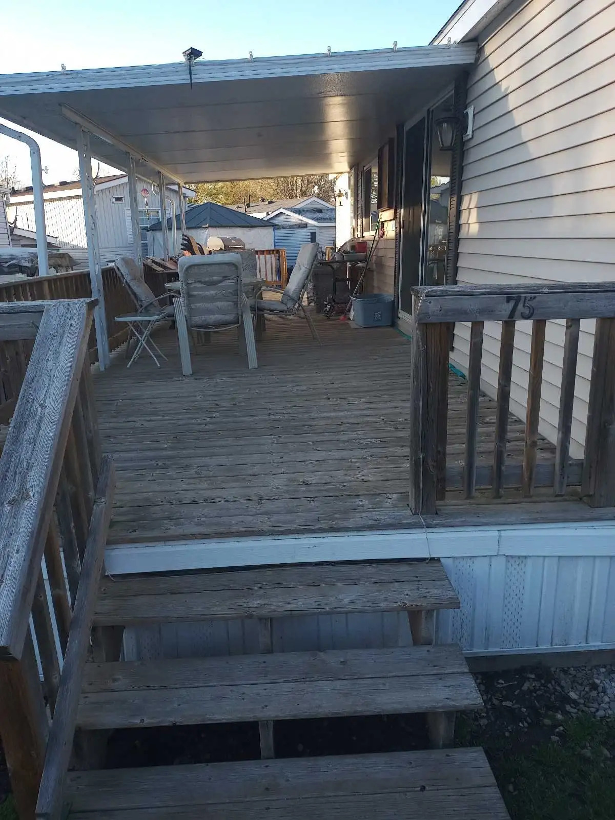 2-Bedroom Family Home on Large Lot 4