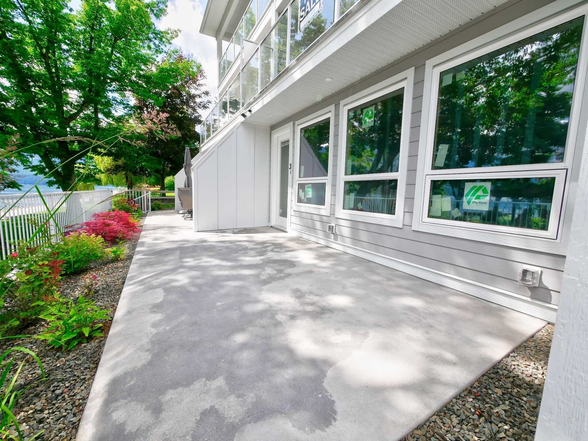 WATERFRONT on Arrow Lakes Reservoir!  Unit #3 of a 4Plex – 4/5Bed 3/4Bath w/ Family room & so much more! Create a living suite downstairs for extra income! Air BnB Potential! Home Business Potential! GST Applicable 5