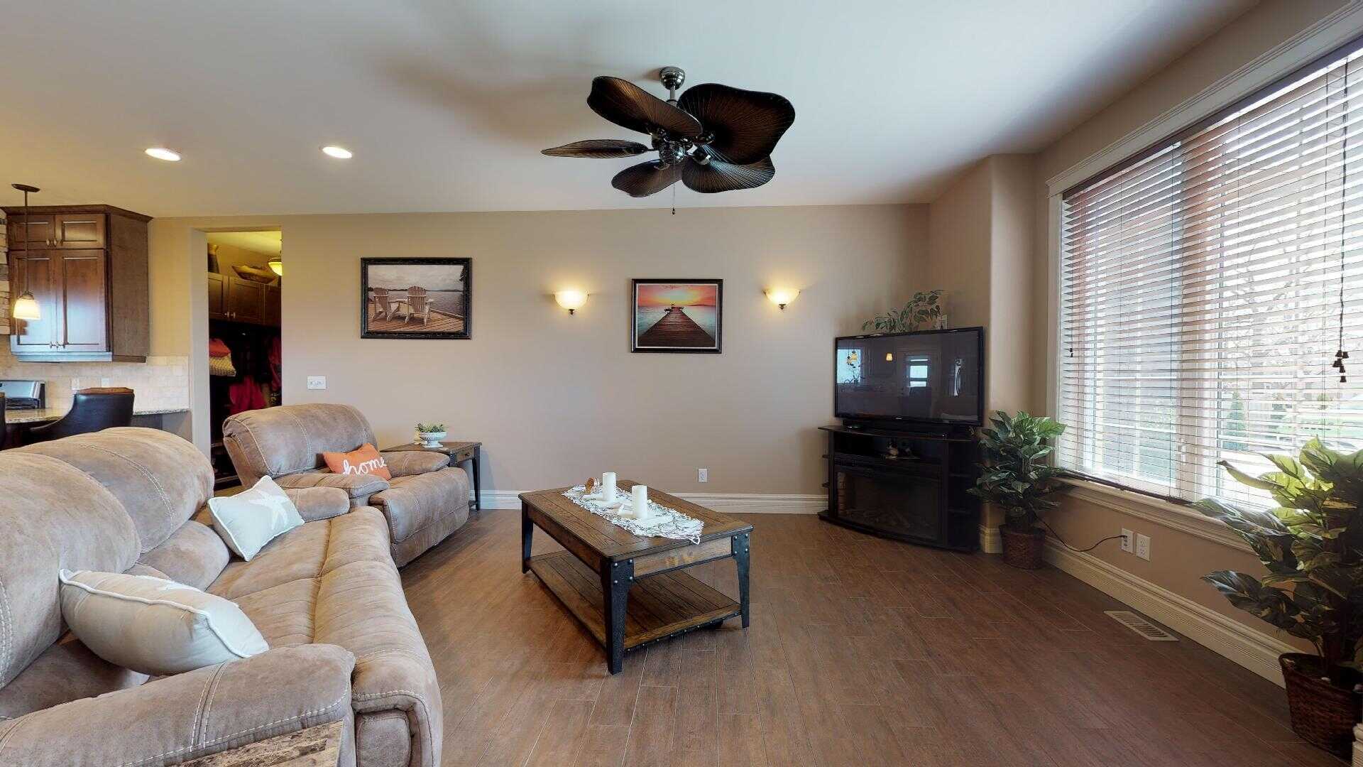 Dont miss out on this property! 2
