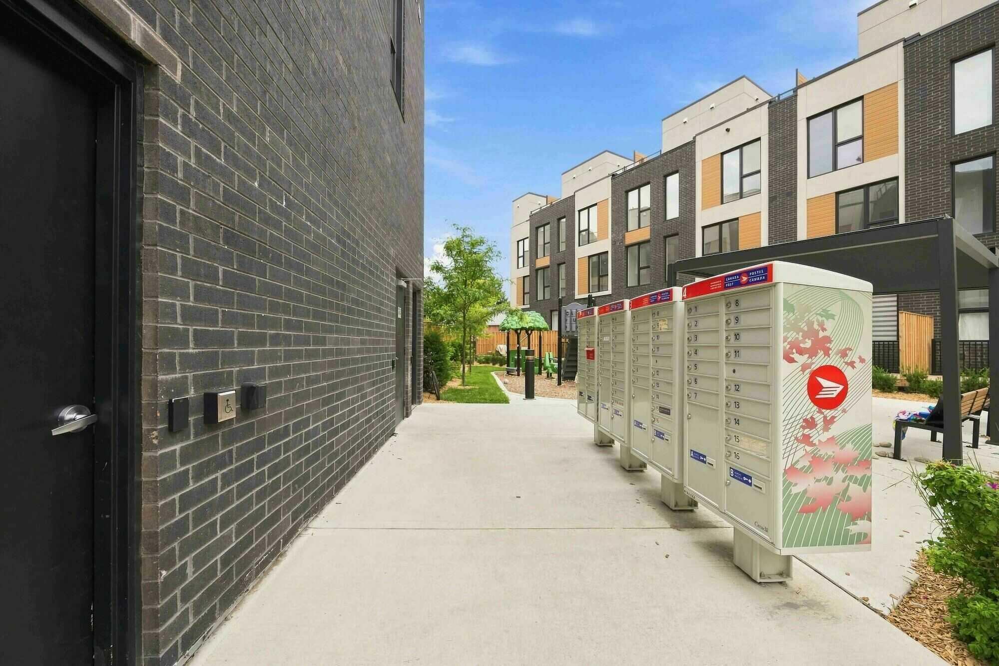 Welcome to 115-72 Clonmore Drive, a newly built, modern 3-bedroom, 3-bathroom townhouse offering approximately 1076 sq. ft. of thoughtfully designed living space in Scarborough’s desirable Birchcliffe-Cliffside community. 3