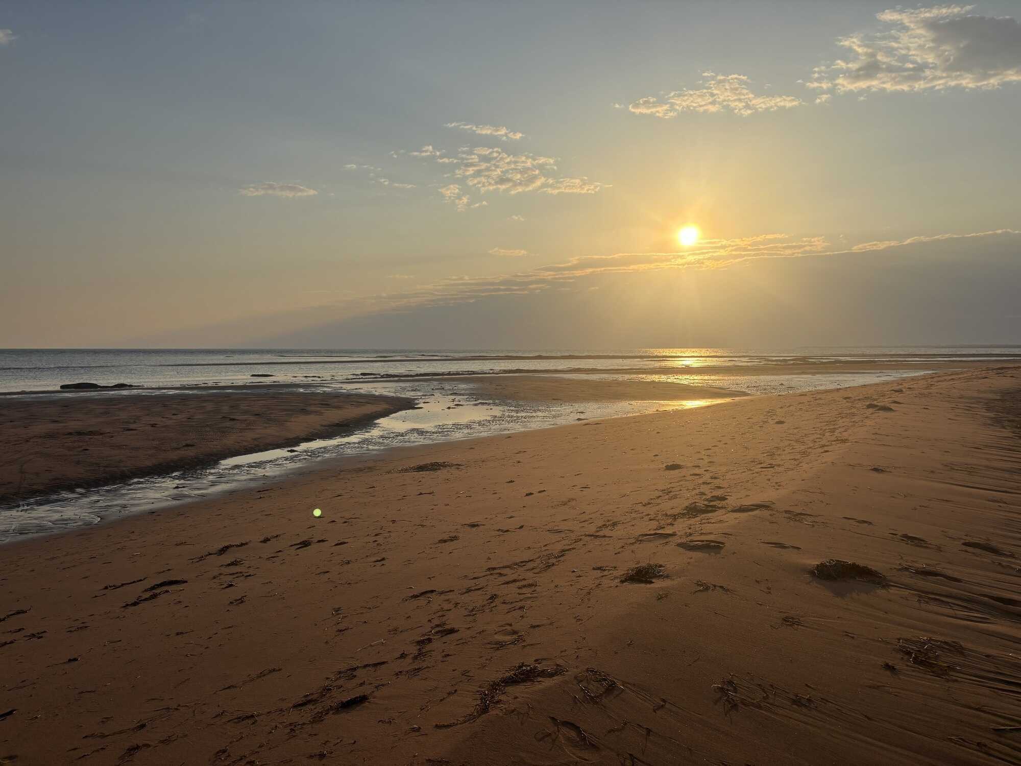 Charming PEI Cottage, Steps from a Private Beach! 3