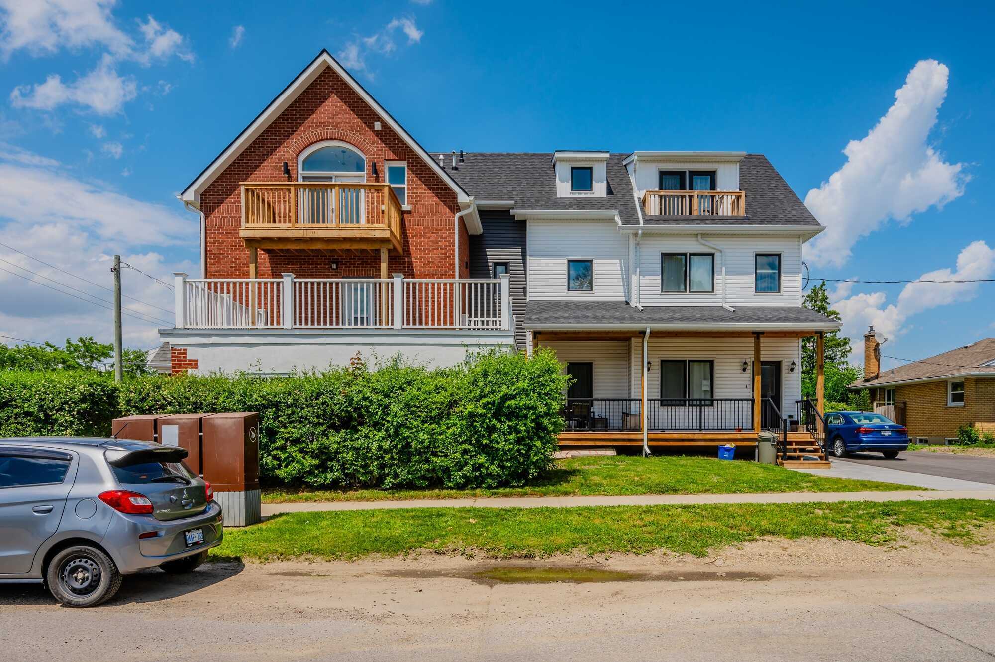 Duplex next to Mill LRT Station 4