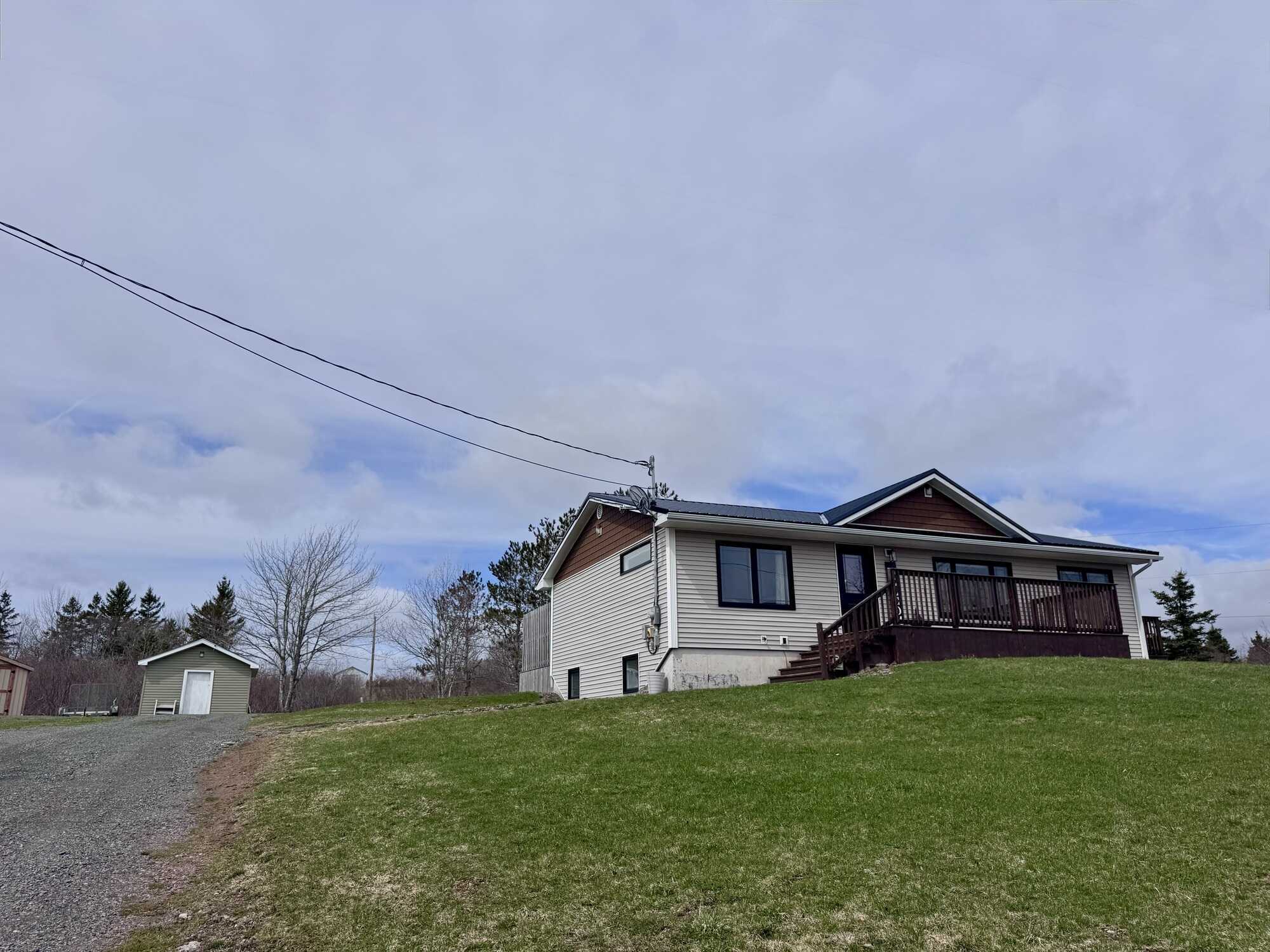 Fully renovated bungalow just 6 minutes to Antigonish! 2