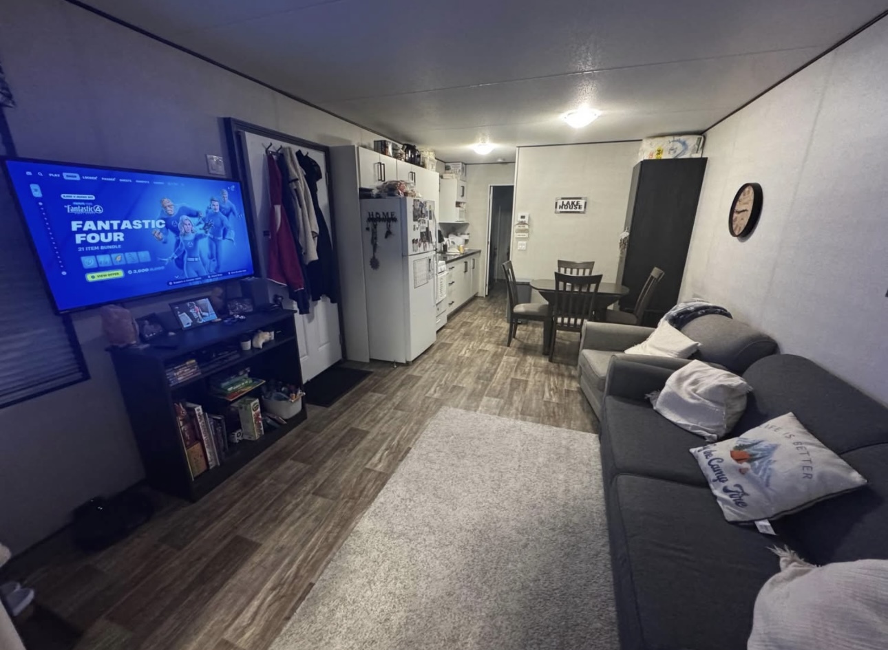 Escape the City! Fully Furnished Cottage in Shamrock Bay Resort 3