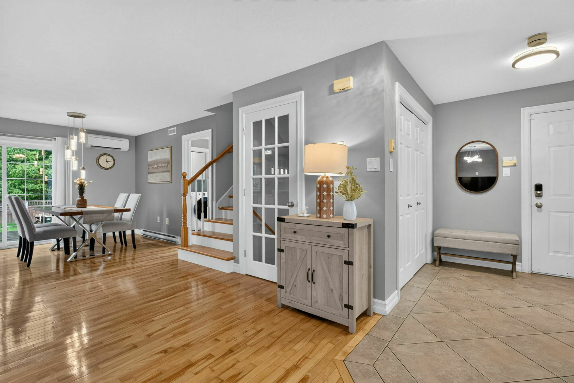 Beautiful Family Home in Sought-After Dieppe! 5
