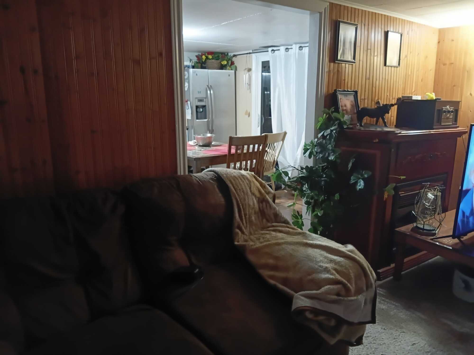TRADITIONAL NEWFOUNDLAND HOME IN BEAUTIFUL TRINITY EAST 5