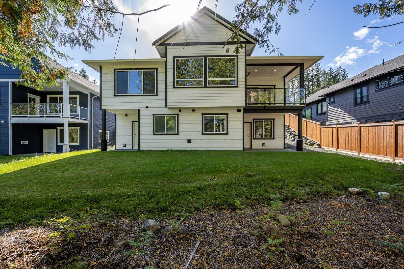 🏡 Flexible Home Ownership Opportunity!
Are you looking for a unique way to purchase your dream home? This property offers creative options tailored to the right buyer! 3