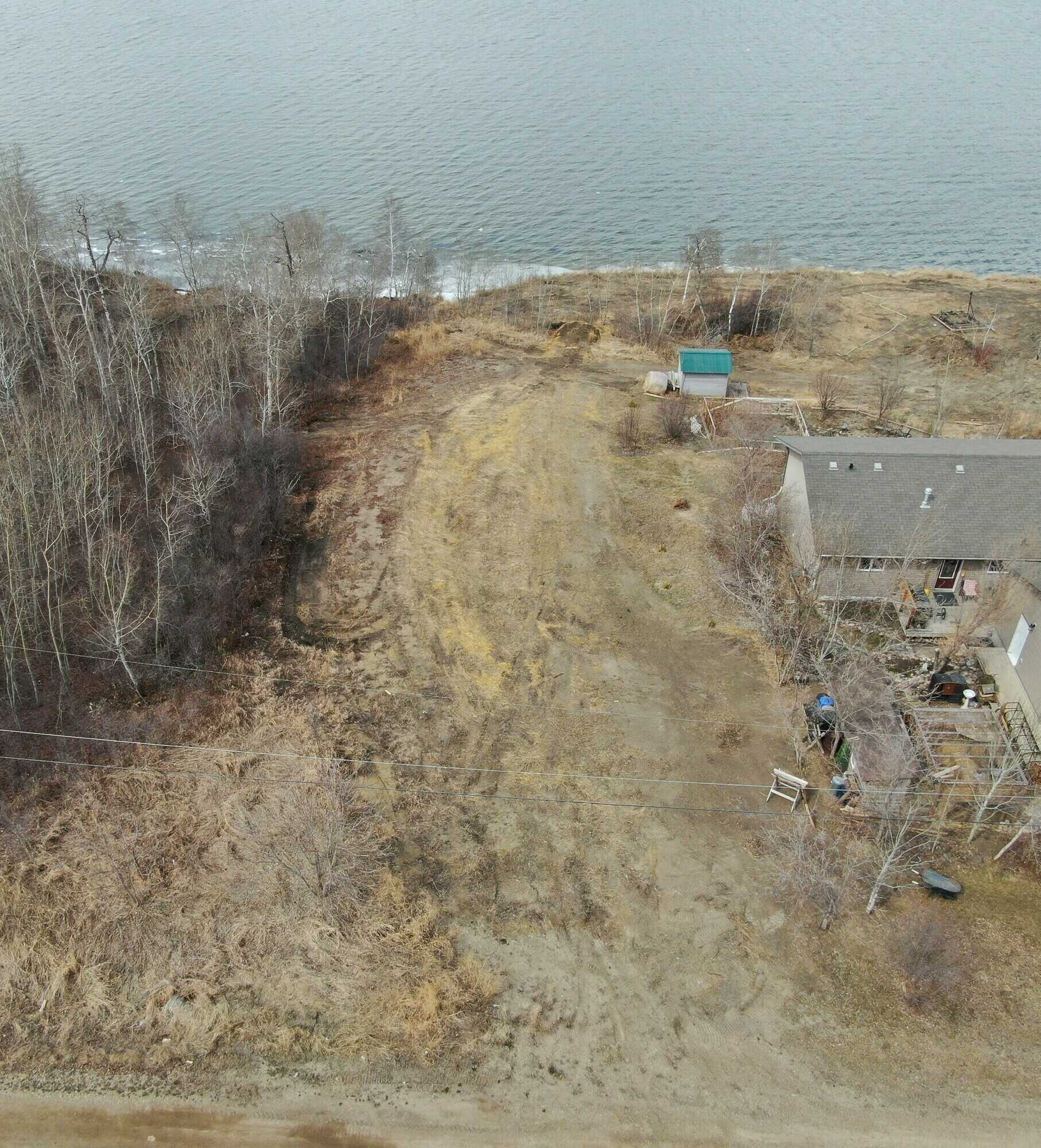 Lakefront lot in Greenstreet, SK 4