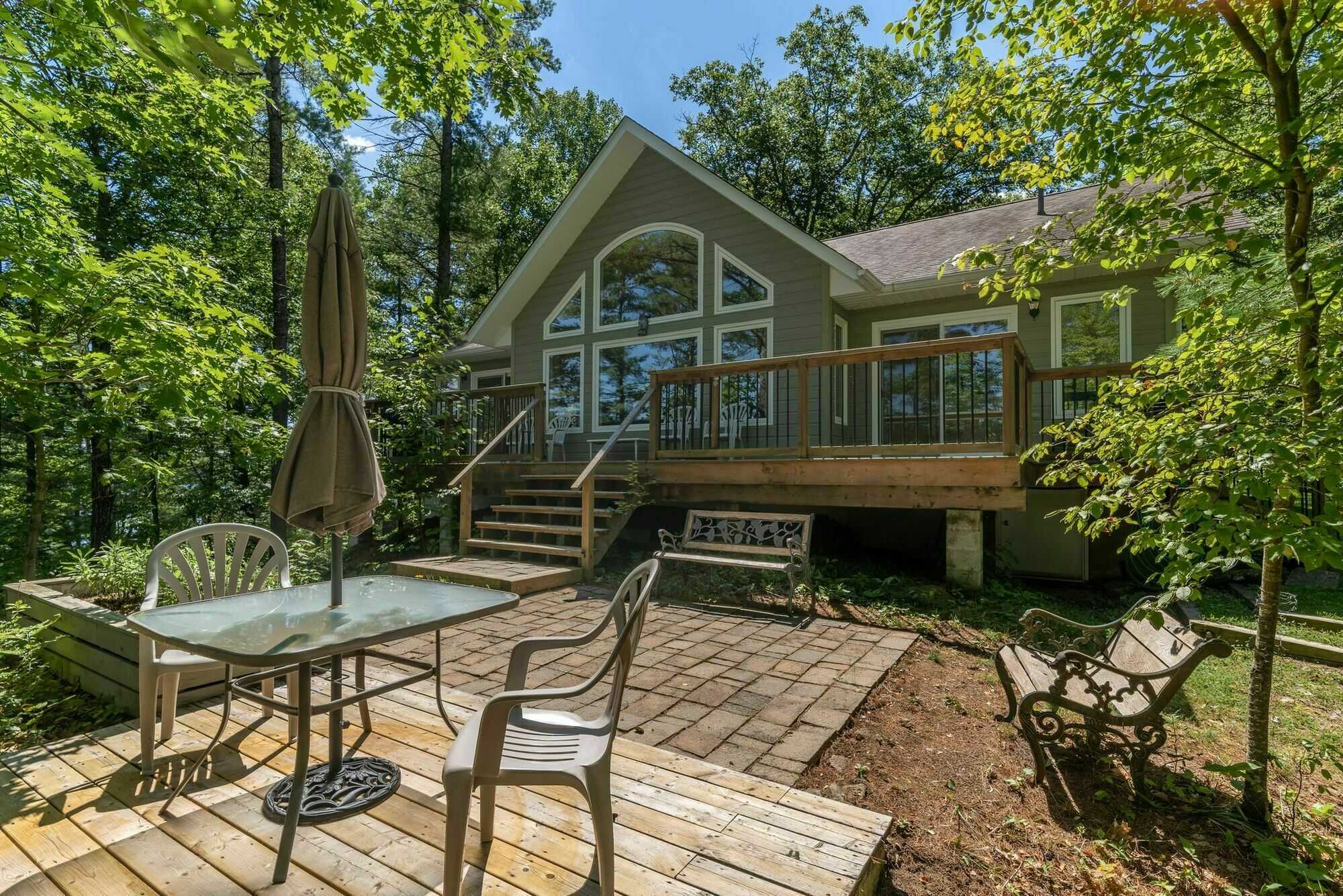 Amazing cottage property with 530 ft of water frontage on Crystal Lake near Kinmount. 2