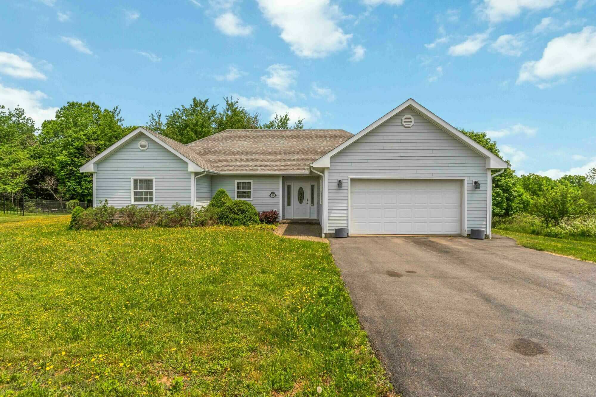 Spacious One-Level Home with Modern Comforts 3