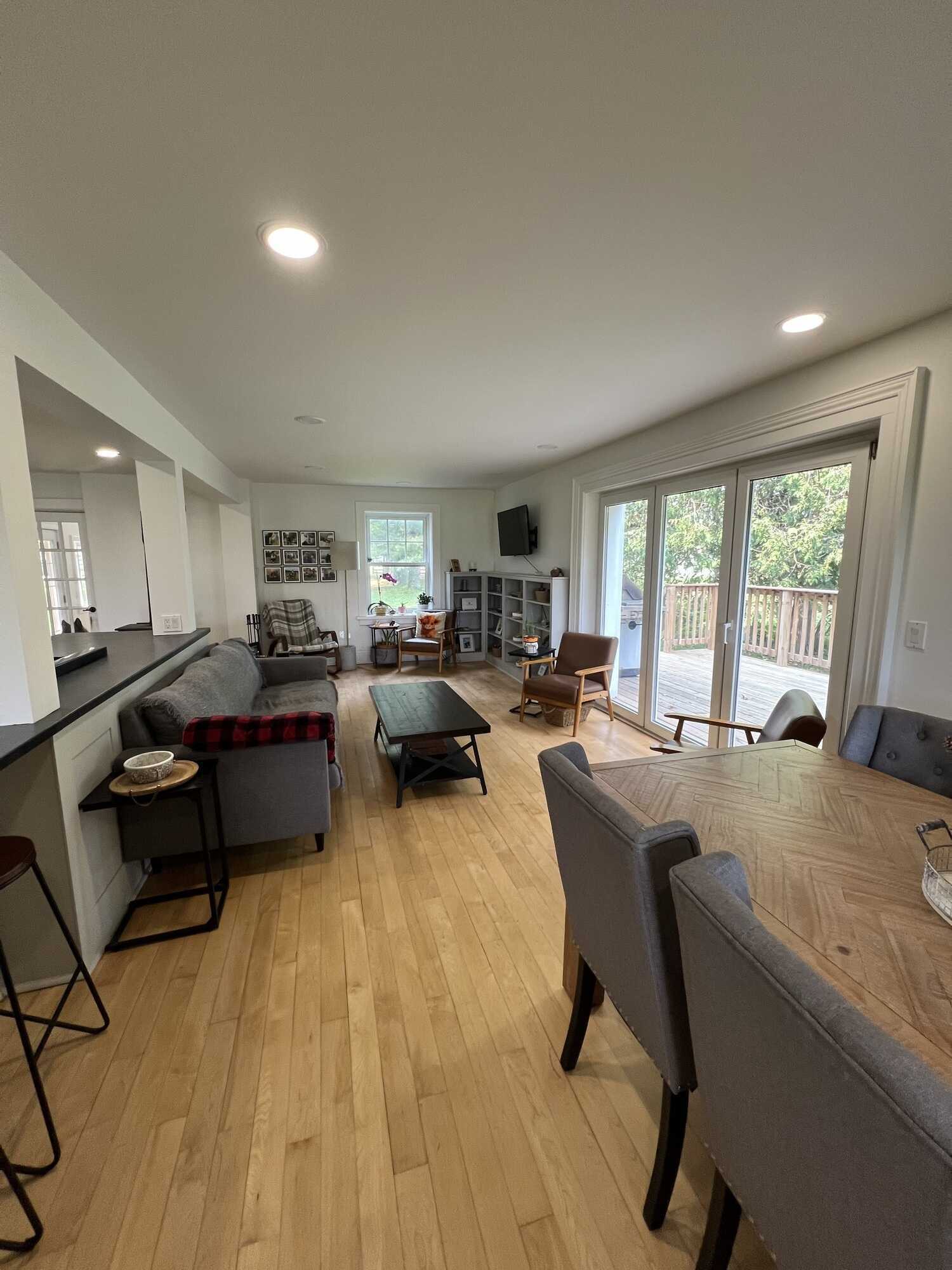 Renovated Farmhouse on 5 Acres 5