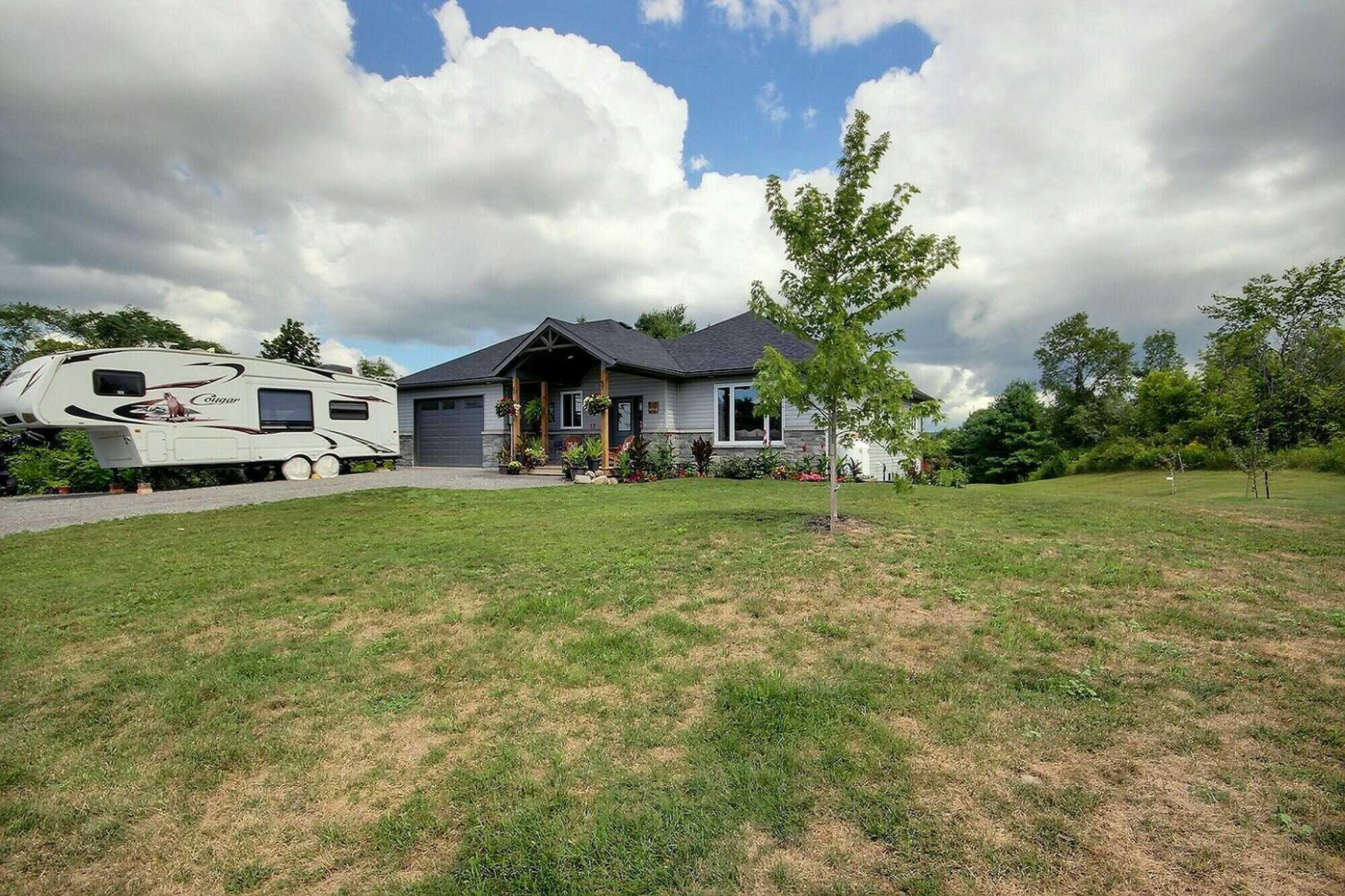 2022-Built Bungalow on 1.27 Acres with Finished Basement and Multi-Generational Potential 3