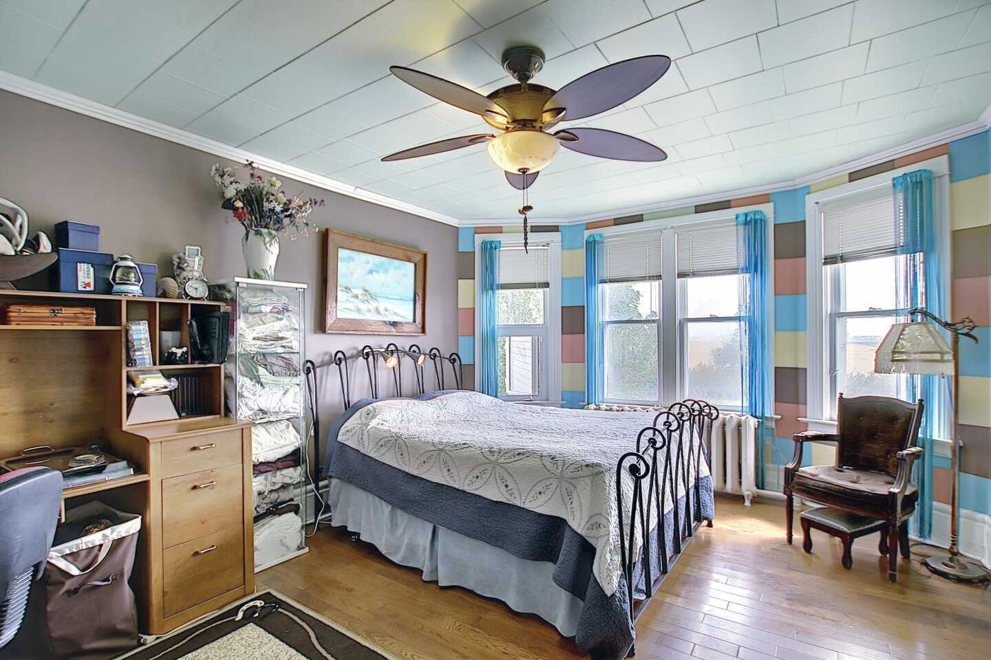 Fantastic Heritage Home on 8.9 Acres within town boundaries! 5