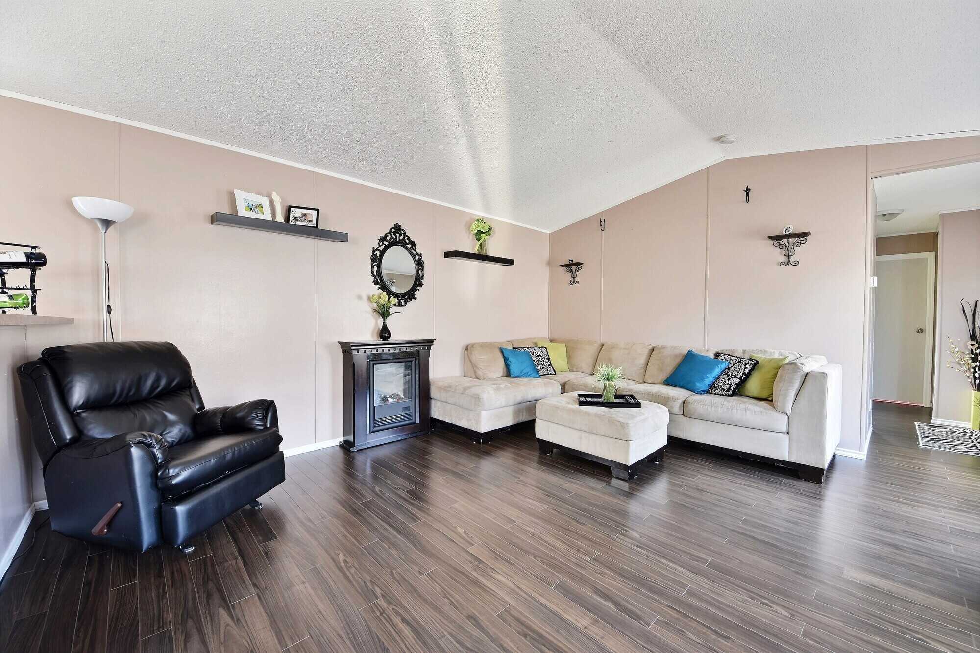 345 Greenwich Lane, Fort McMurray 5
