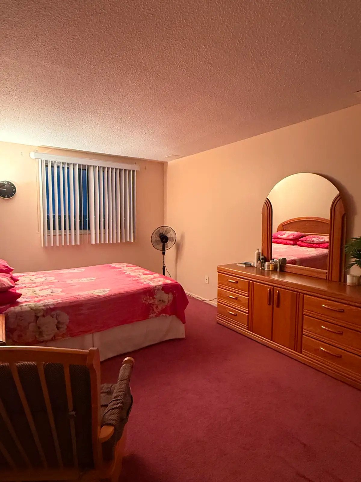 2-LEVEL APARTMENT FOR SALE (RARELY OFFERED) 4