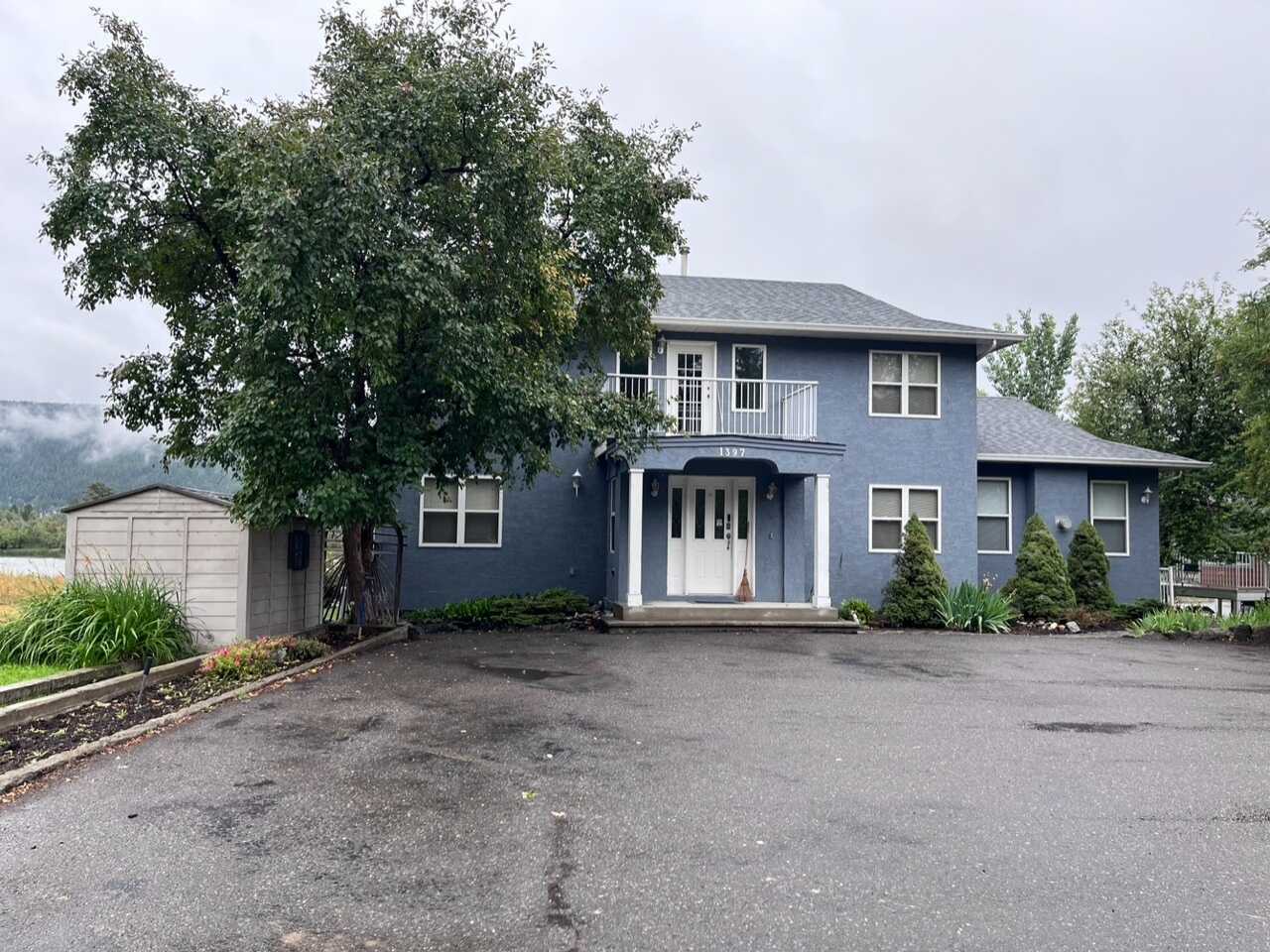 Serene Waterfront For Sale 2