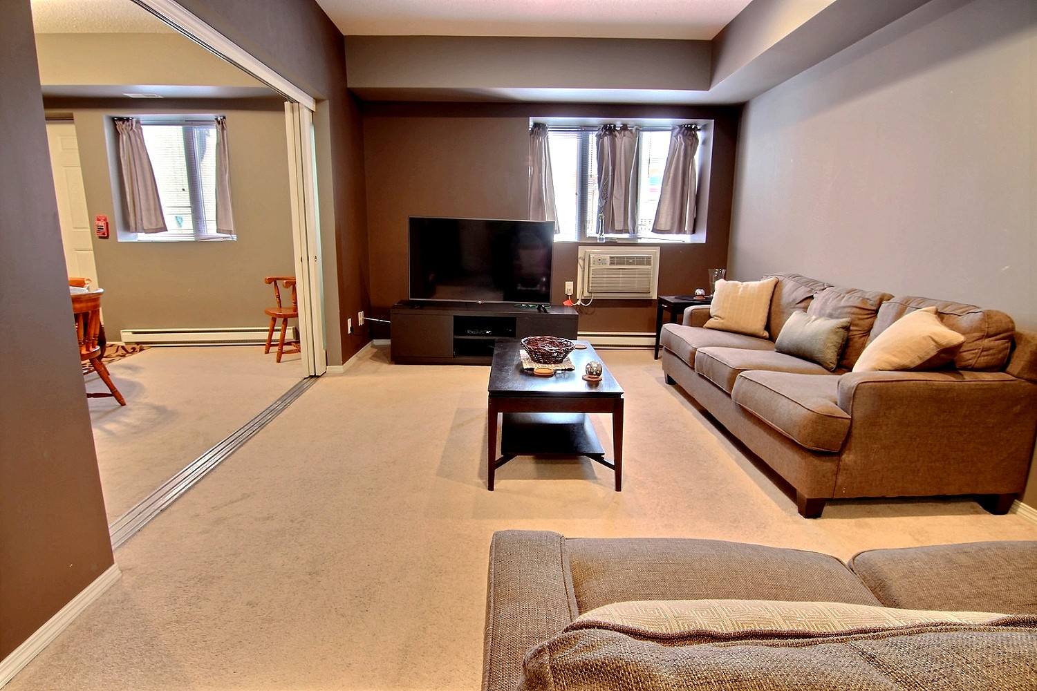 6-204 Day st, Winnipeg 4