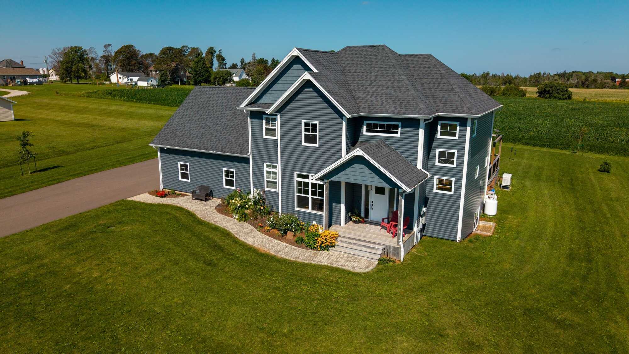 Luxury, Privacy & Space Between Charlottetown & Brackley Beach 5