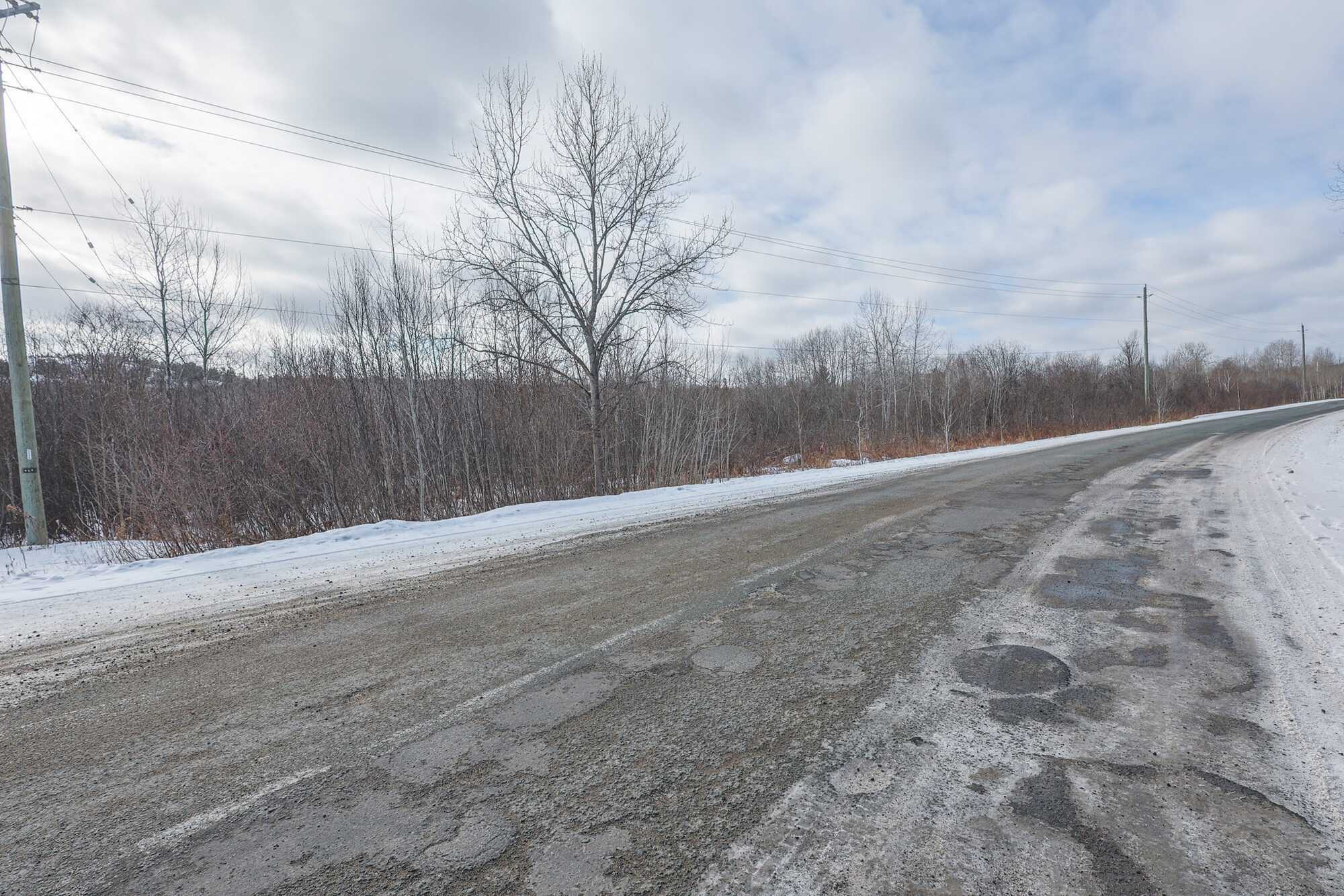 8.24 Acres of Perfect Flat Land in the South End!! 5