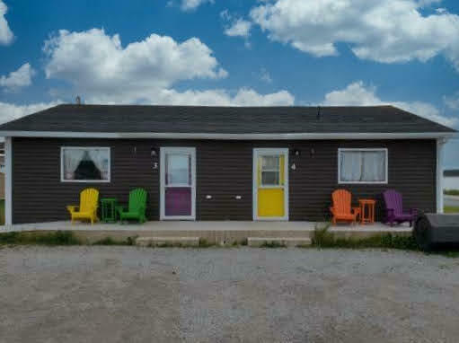 Charming Seasonal Tourism Accommodation Business for Sale on the Northern Peninsula.

2 2Bedroom cottages and 2 1 bedroom cottages 4