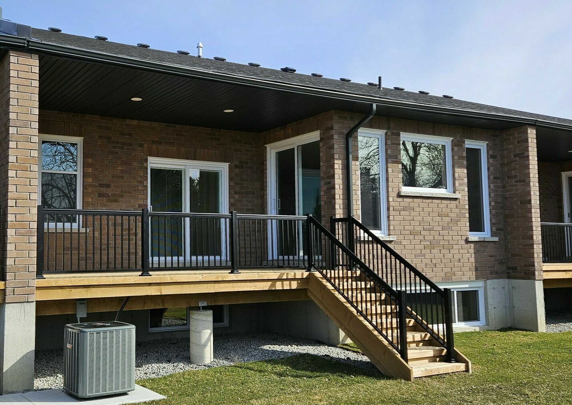 Gordon Tobey Developments Ltd is pleased to present The Town Homes of Hamilton Woods – FULL BASEMENT. Designed for independent living, this home has accessible bungalow design and is accommodating for today and tomorrow's needs. 2