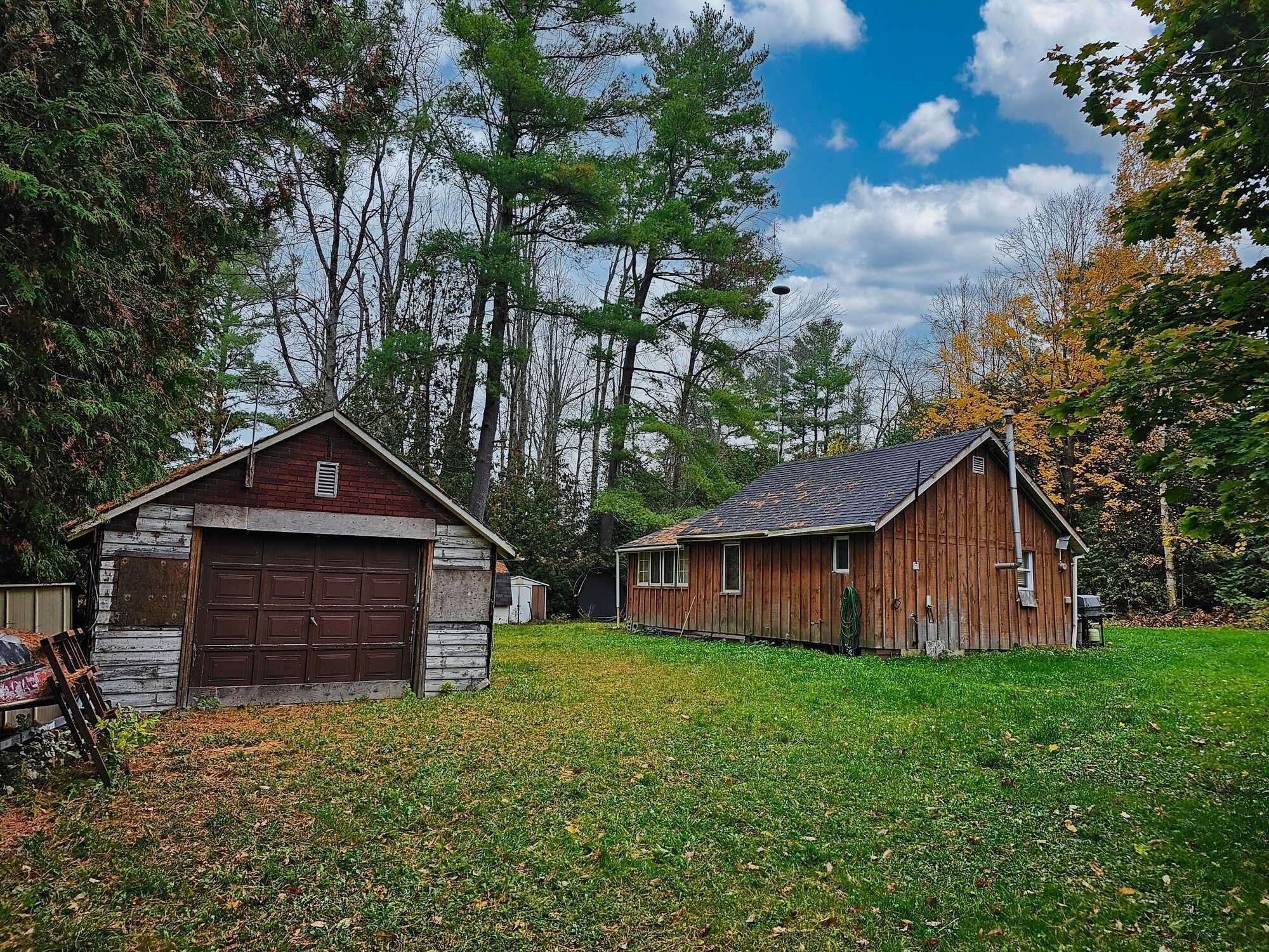 Discover a rare chance to own prime building lots near the stunning Lake Simcoe. Choose from 1, 2, or 3 adjacent lots, each priced individually or make an offer on all 3 as a package deal. 5