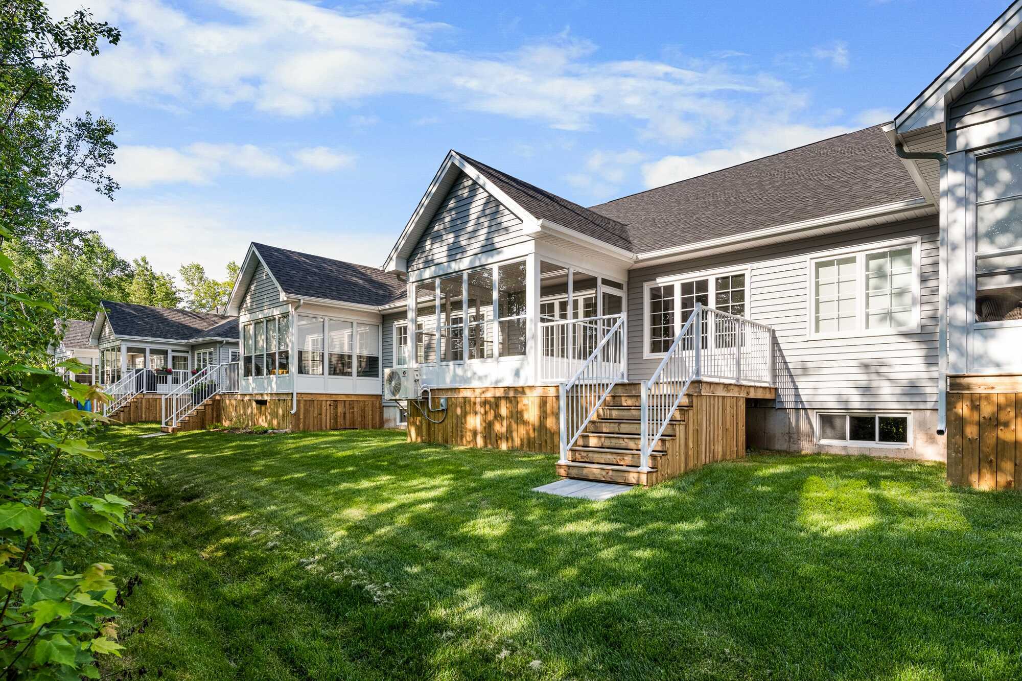 Welcome to The Village at Jonathan Park!! ***Center unit, brand new...just finished*** 5