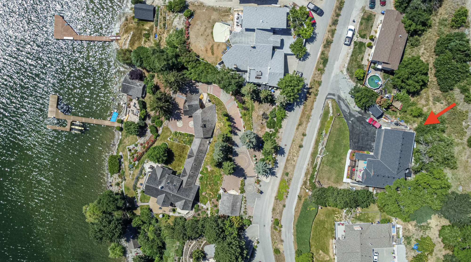 Premium Peachland Beach District Lakeview Home — Rebuilt in 2021 with Two Furnished Income Suites 3