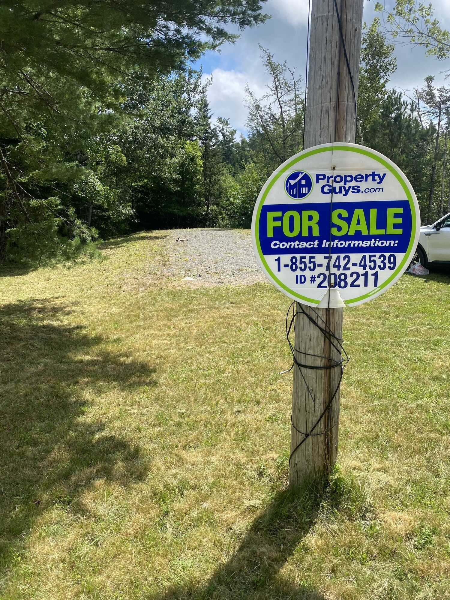 Lot in Sherbrooke with municipal services! 1