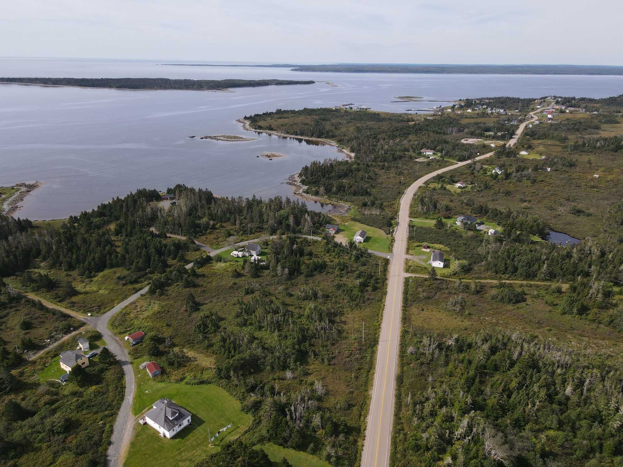 Turnkey Oceanfront Opportunity in Goldboro! 4