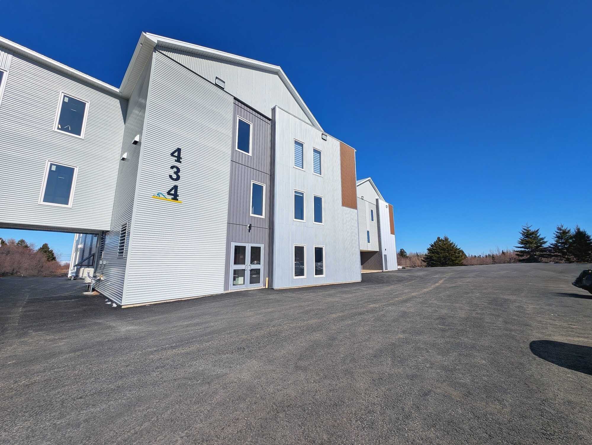 Condo/Appartement À LOUER – Construction neuve avec vue sur la rivière Tracadie // Condo/Apartment FOR RENT – Newly Built with a View of the Tracadie River 2