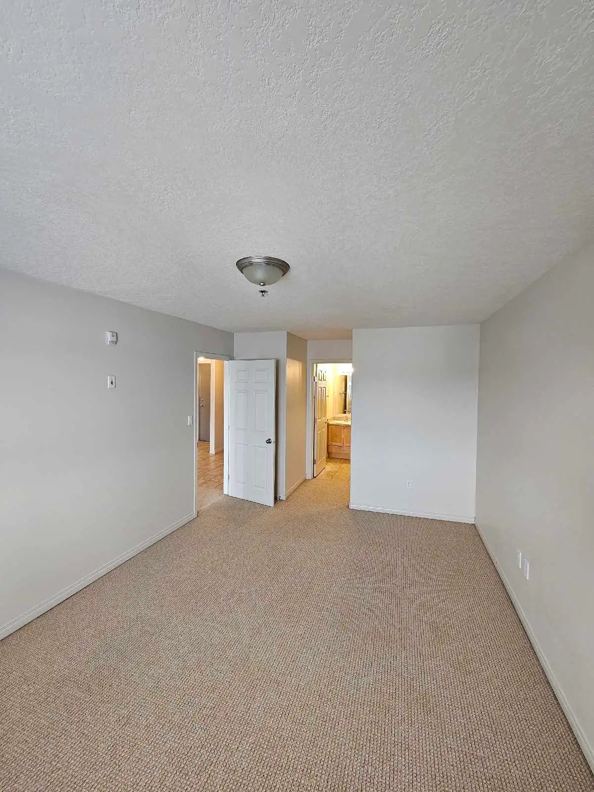2 Bed Condo For Sale 4