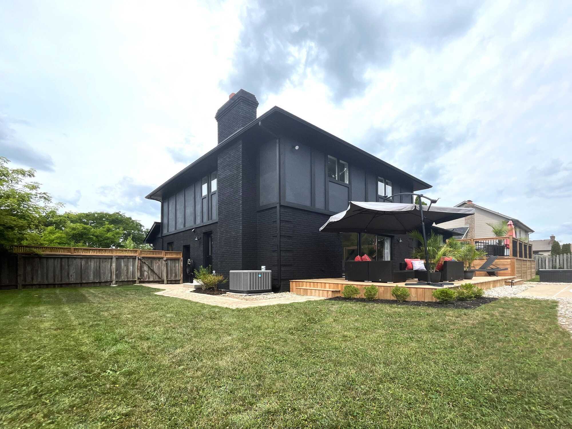 ONCE IN A LIFETIME OPPORTUNITY! LOCATED IN THE PRESTIGIOUS POINTE WEST GOLF ESTATES 2