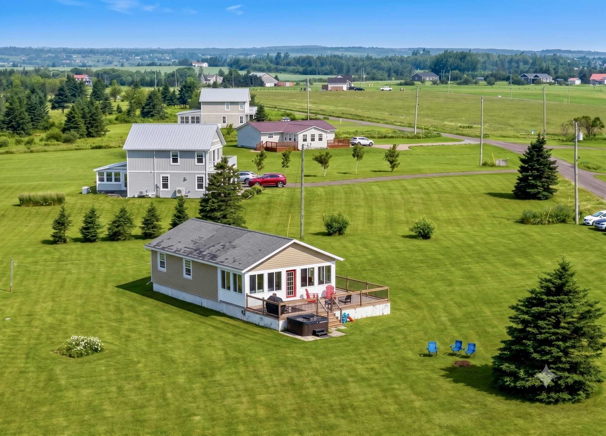 Waterfront Views. Privacy. Endless Possibilities. 4