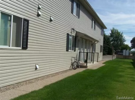 1152 sqft 2BR +Den - Main floor Executive condo for sale! 4