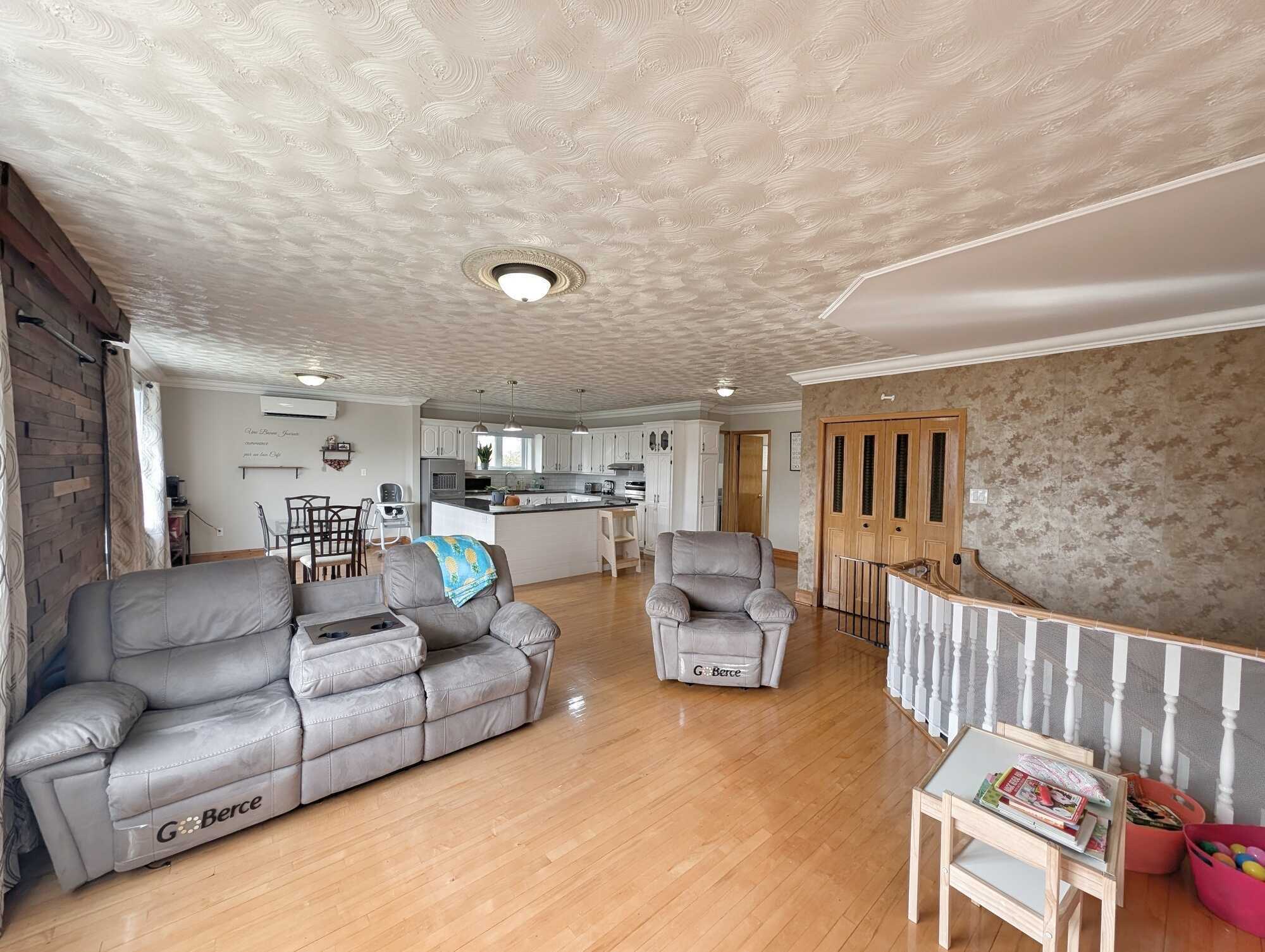 Maison à vendre à Lamèque, NB / Home for sale in Lamèque NB 5